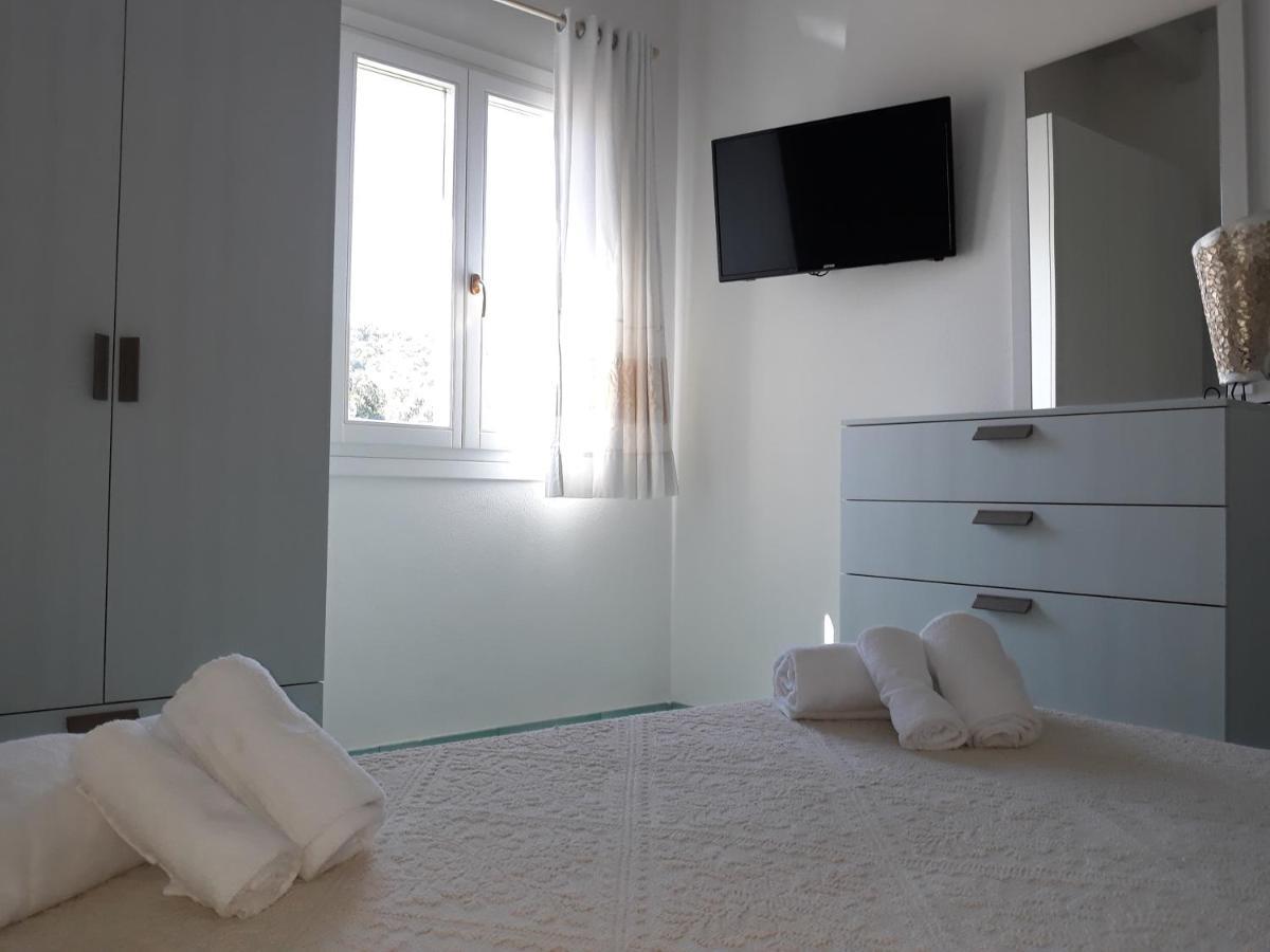 Domus Liscia Di Vacca Aparthotel Екстериор снимка