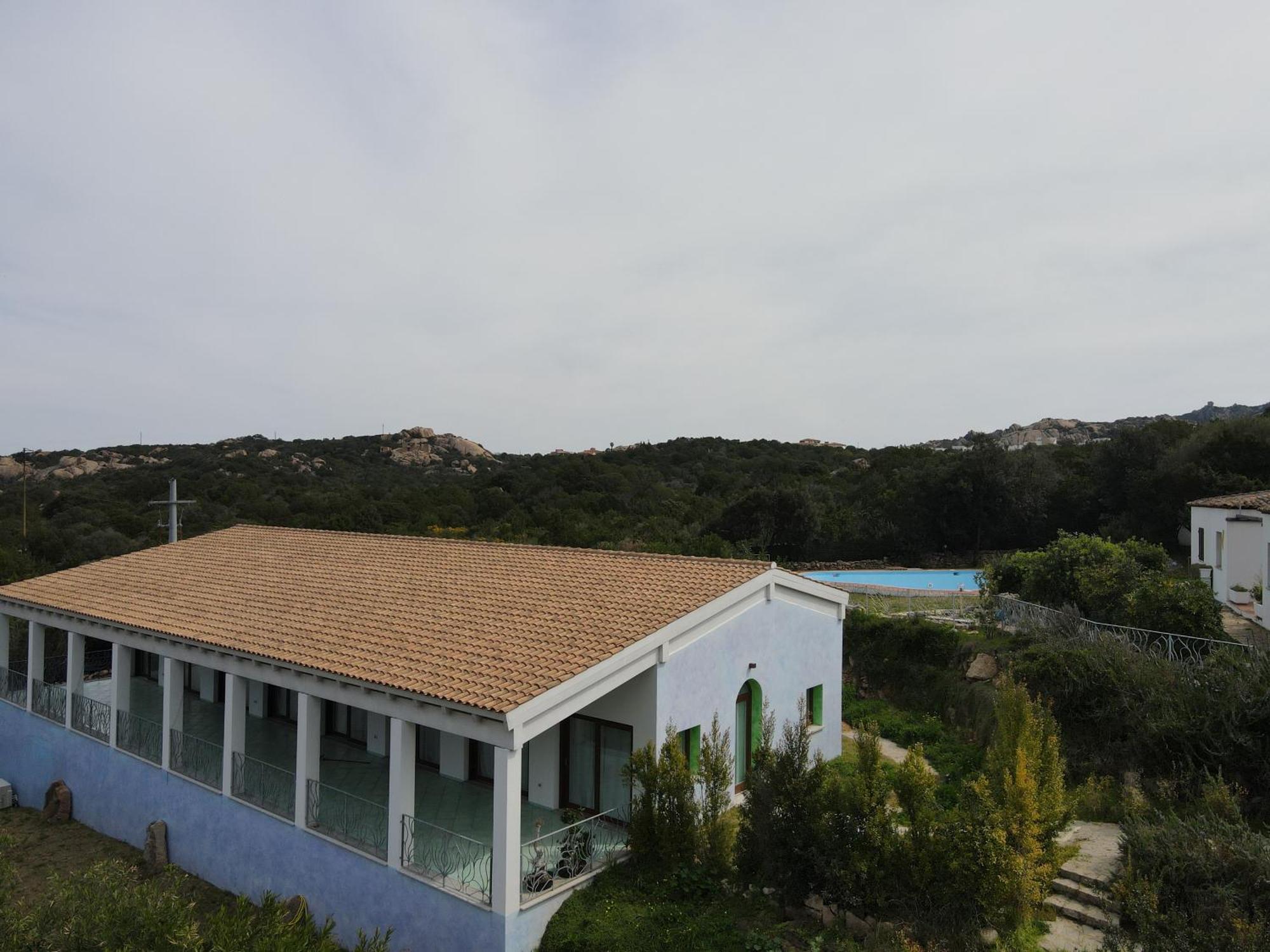 Domus Liscia Di Vacca Aparthotel Екстериор снимка